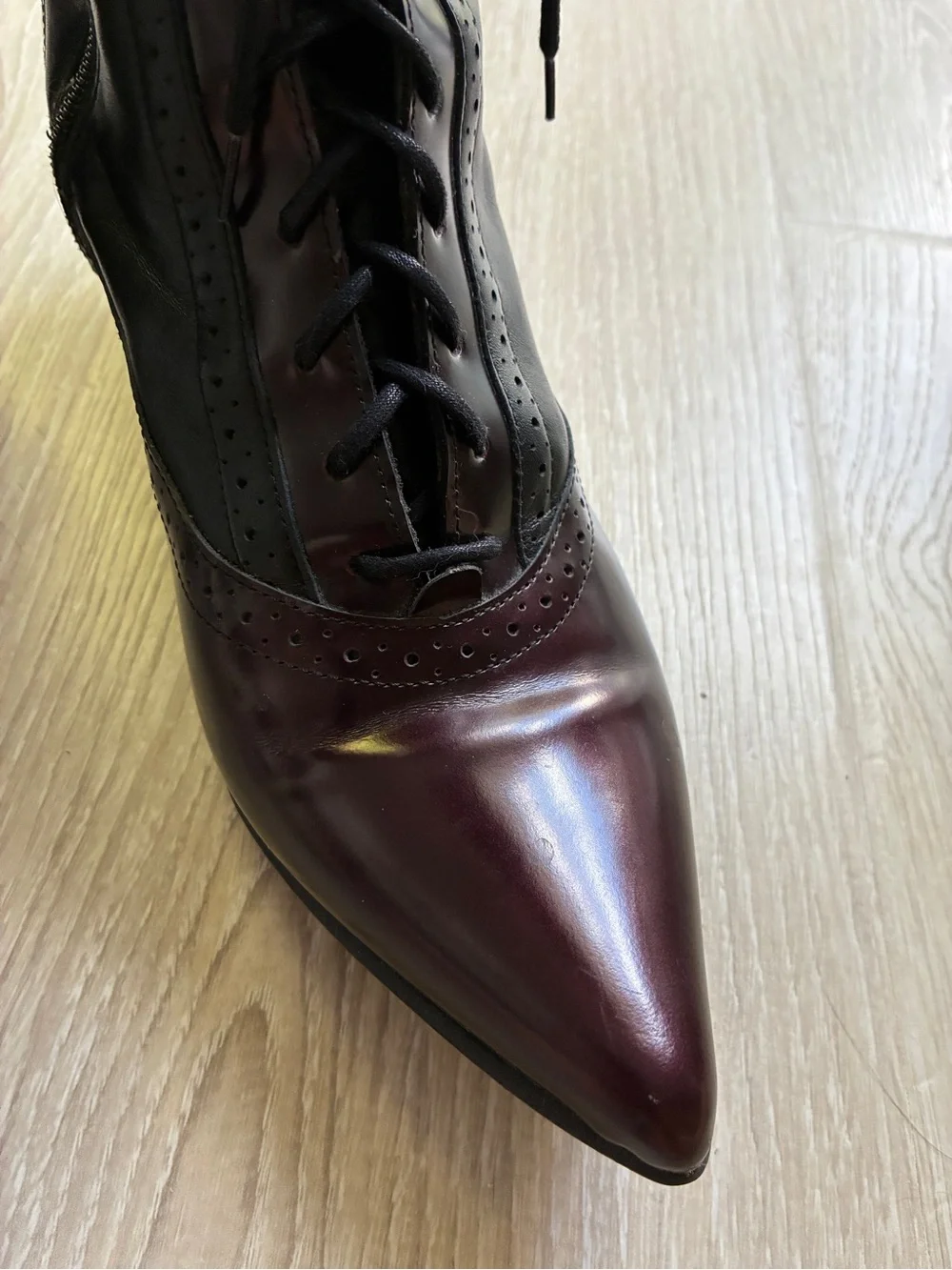 FLUEVOG- Half Truth Sherry, Black and purple Leather Lace-Up tall boots, size 9 - Picture 6 of 16